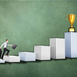 創(chuàng)業(yè)黑洞：可能你就是那個得了韭菜妄想癥的人